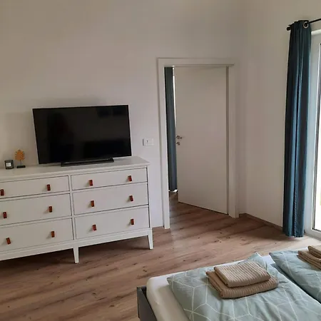 Pavillon Nahe Stadtzentrum Appartement *